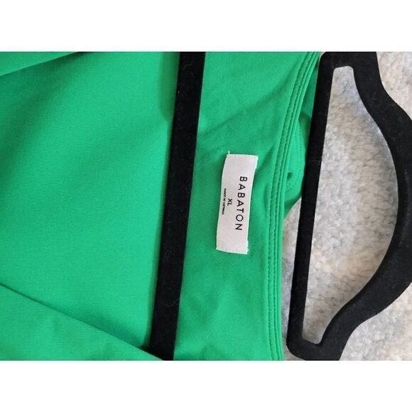 Babaton, Aritzia Contour V-Neck Romper Gloss Green Size XL - Picture 6 of 10